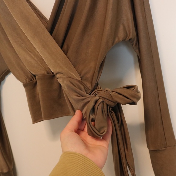 Dynamite Top - Picture 5 of 5